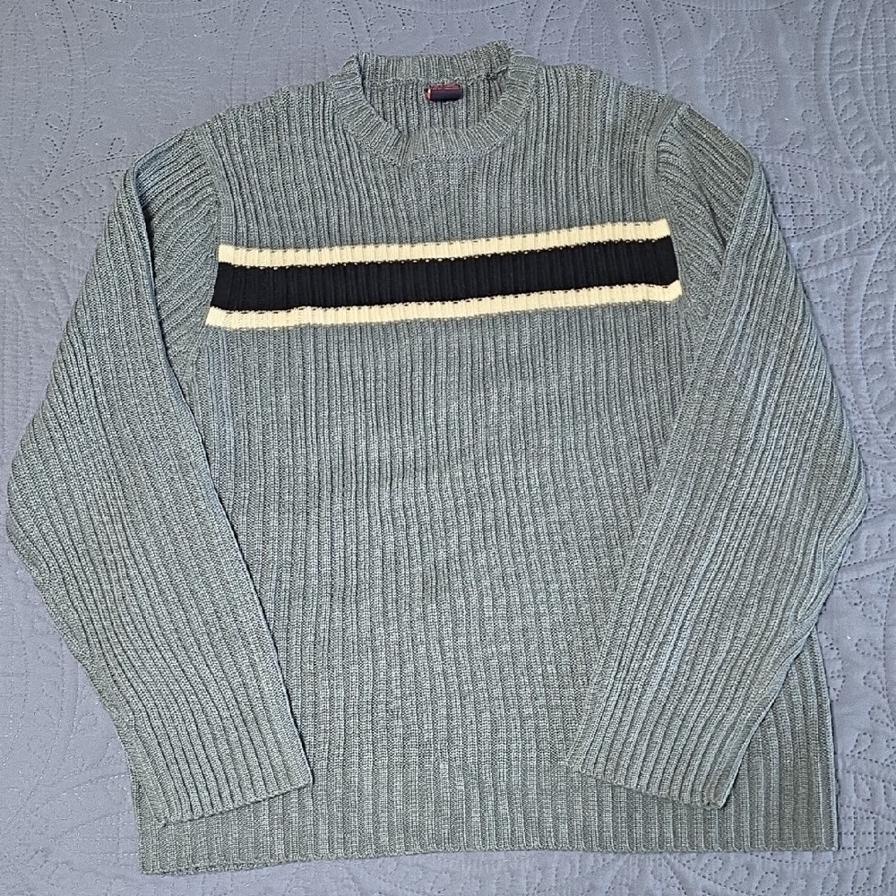 Men's Ribbed Crewneck Sweater with Stripe Detail